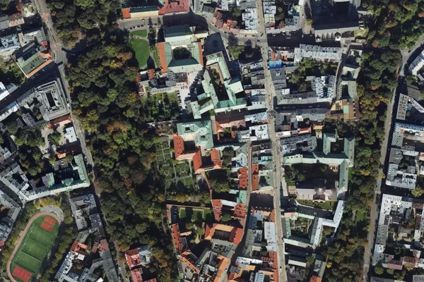 Widok z lotu ptaka: Muzeum Archeologiczne w Krakowie