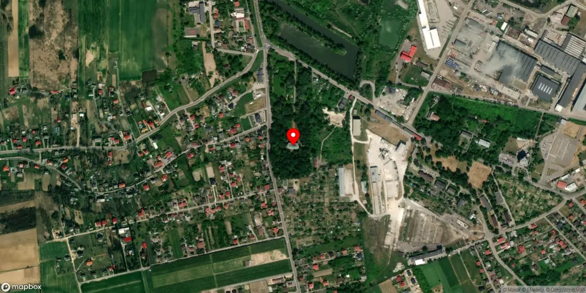Satelitarny widok na Muzeum Historyczno-Archeologiczne w Ostrowcu Świętokrzyskim