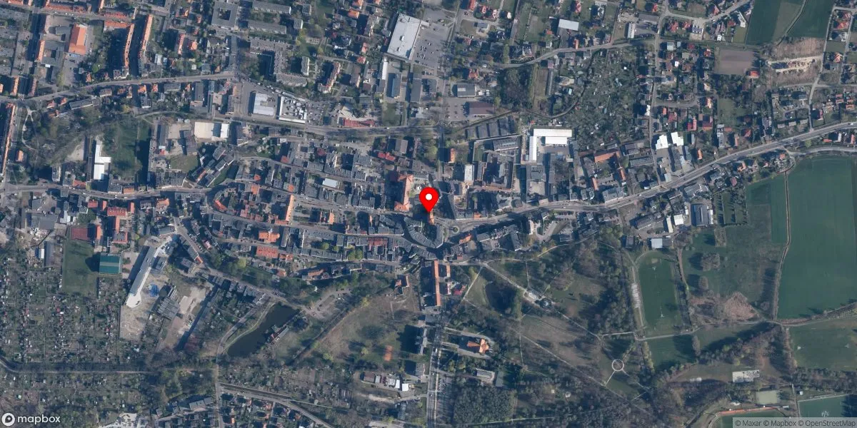 Satelitarny widok na Muzeum im. Jana Dzierżona w Kluczborku