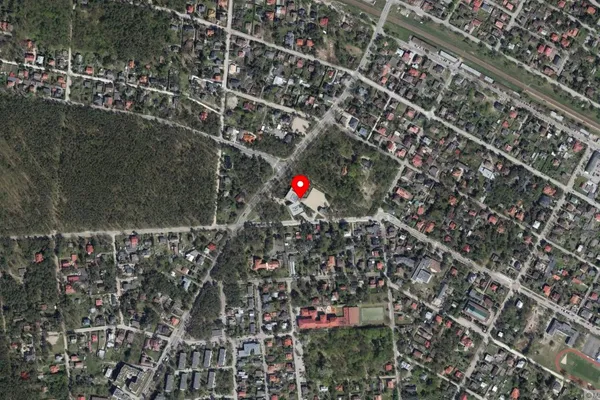 Widok z lotu ptaka: Muzeum Józefa Piłsudskiego w Sulejówku