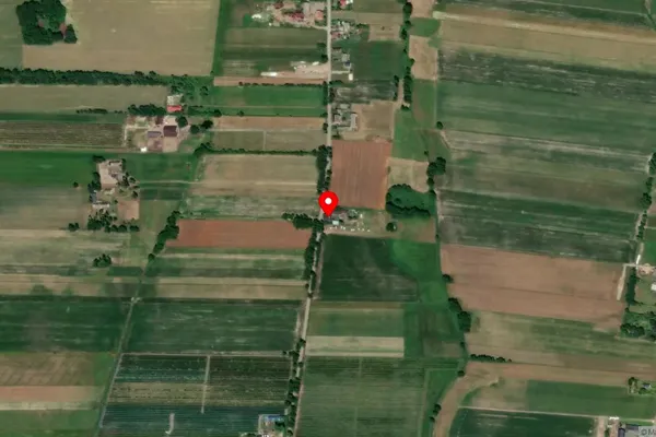 Widok z lotu ptaka: Muzeum Karawaningu im. Tadeusza Sakowskiego w Sadówce