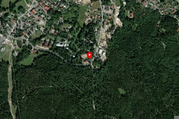 Widok z lotu ptaka: Muzeum Mineralogiczne ze zbiorów Renaty Sokołowskiej w Szklarskiej Porębie