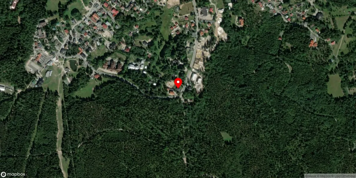 Satelitarny widok na Muzeum Mineralogiczne ze zbiorów Renaty Sokołowskiej w Szklarskiej Porębie
