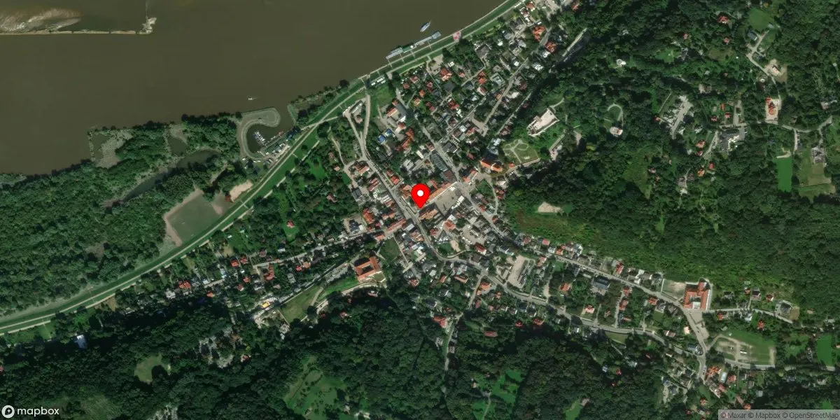 Satelitarny widok na Muzeum Nadwiślańskie w Kazimierzu Dolnym