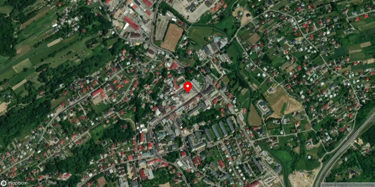 Satelitarny widok na Muzeum Regionalne im. Adama Fastnachta w Brzozowie