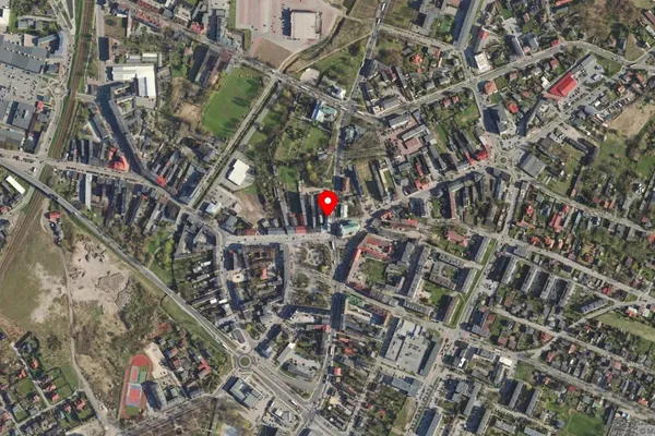 Widok z lotu ptaka: Muzeum Regionalne im. Stanisława Sankowskiego w Radomsku