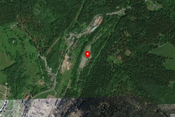 Widok z lotu ptaka: Muzeum Techniki Militarnej Riese