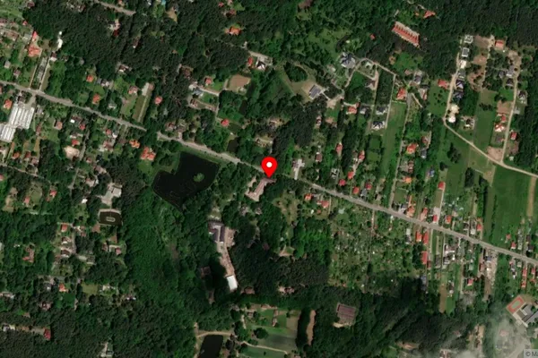 Widok z lotu ptaka: Muzeum Wsi Radomskiej w Radomiu