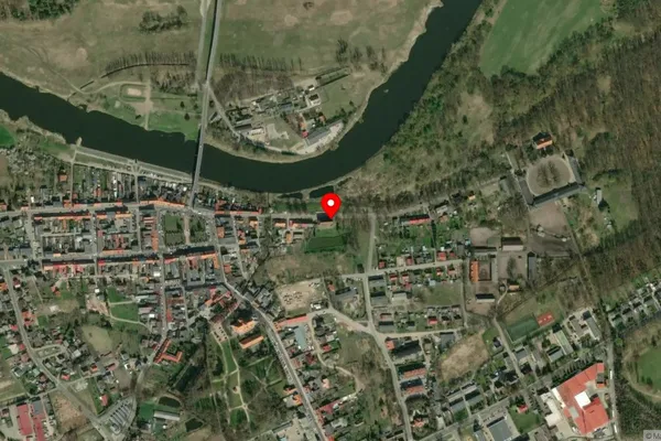 Widok z lotu ptaka: Muzeum Zamek Opalińskich w Sierakowie