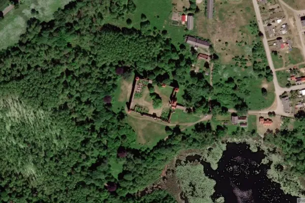 Widok z lotu ptaka: Muzeum Zamek Szymbark