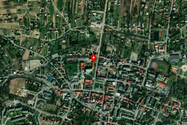 Widok z lotu ptaka: Muzeum Ziemi Miechowskiej w Miechowie