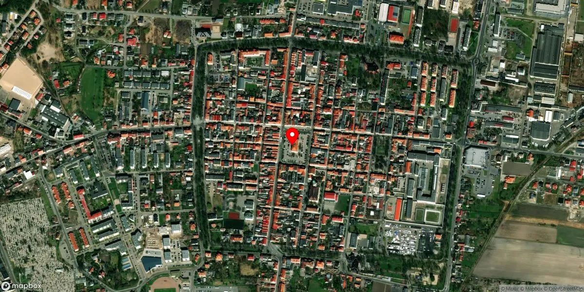 Satelitarny widok na Muzeum Ziemi Rawickiej w Rawiczu
