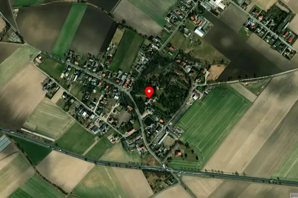 Widok z lotu ptaka: Muzeum Ziemi Średzkiej - „Dwór w Koszutach”