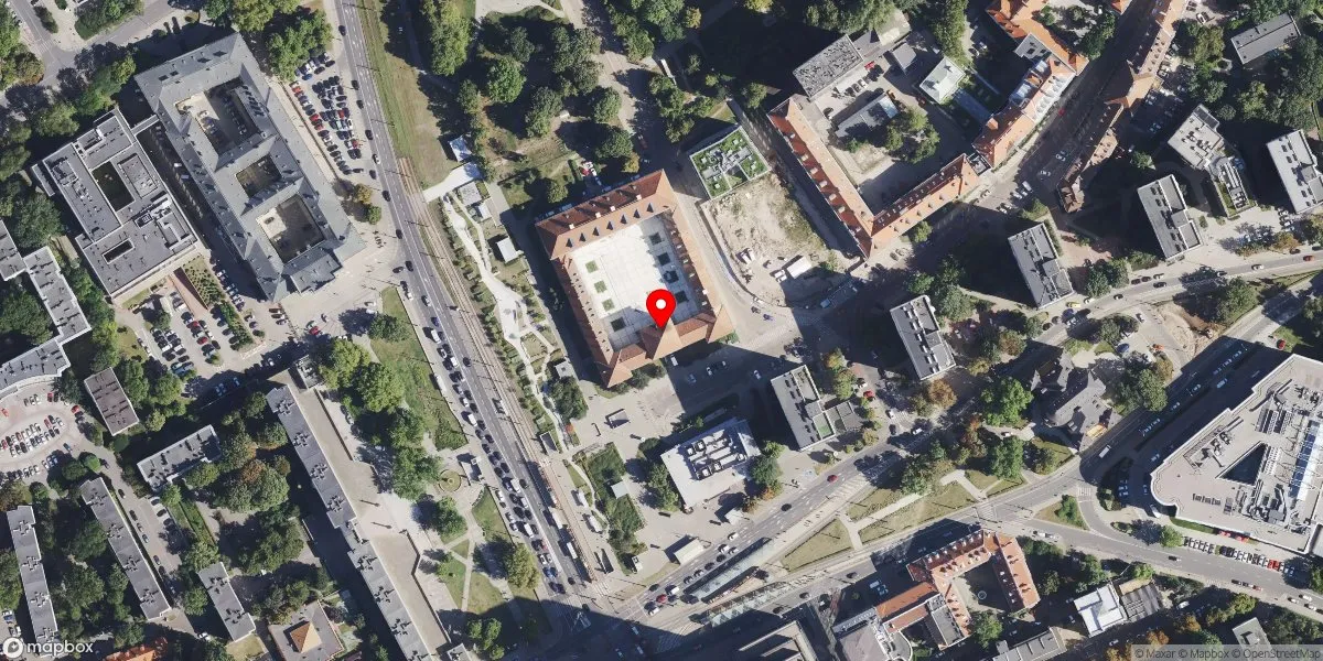 Satelitarny widok na Państwowe Muzeum Archeologiczne w Warszawie