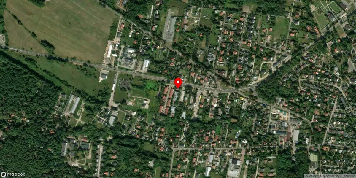 Satelitarny widok na Prywatne Muzeum Motoryzacji i Techniki w Otrębusach